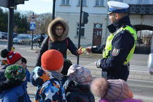 Policjant i dzieci