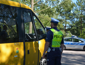 policjant kontrola drogowa