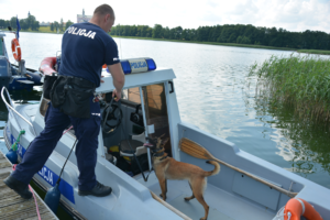 Szkolenie  policjantów z psem służbowym
