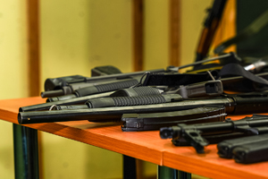 ćwiczenia, policja, osoby cywilne, sprzęt policyjny, broń