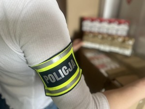 Policjantka i papierosy bez akcyzy