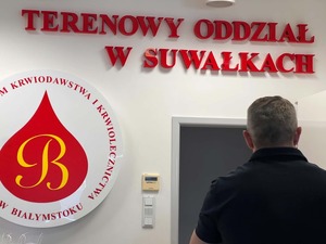 Policjant w krwiodastwie